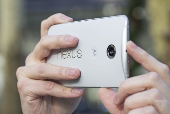摩托罗拉前CEO：Nexus 6没有指纹识别 得怪苹果