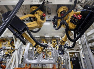 波士顿咨询公司：机器人将加速取代人类员工