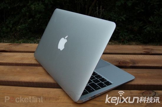 新一代MacBook Air再曝光：没有视网膜屏 续航能力提升