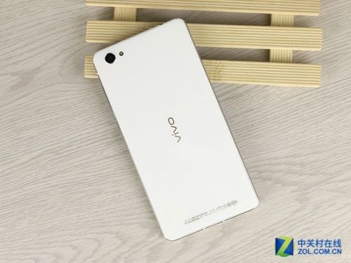 5.2英寸最美手机 vivo X5Pro首发价2698 