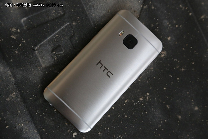 HTC One M9暴跌 苏宁易购仅售3418元