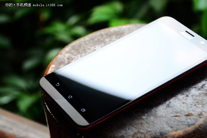 HTC M9暴降至2999元 本周超值手机汇总