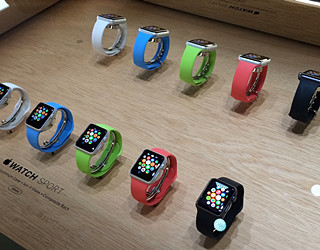 Apple Watch热卖 瑞士手表迎来最艰难时刻