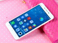 玫瑰金版vivo X6Plus真机图赏 粉嫩迷人