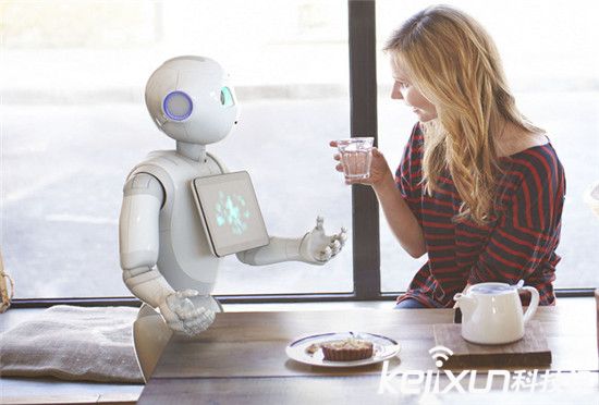 软银Pepper被抢光  盘点2015高端智能机器人