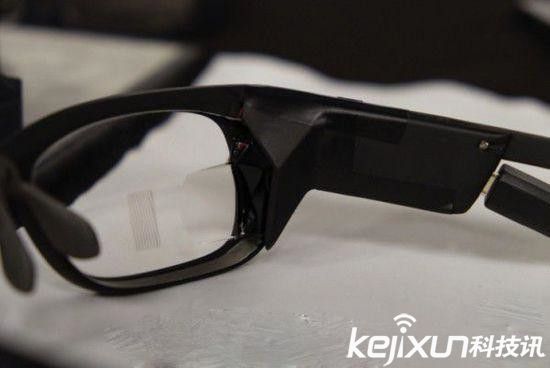 未来的智能眼镜将会非常酷炫