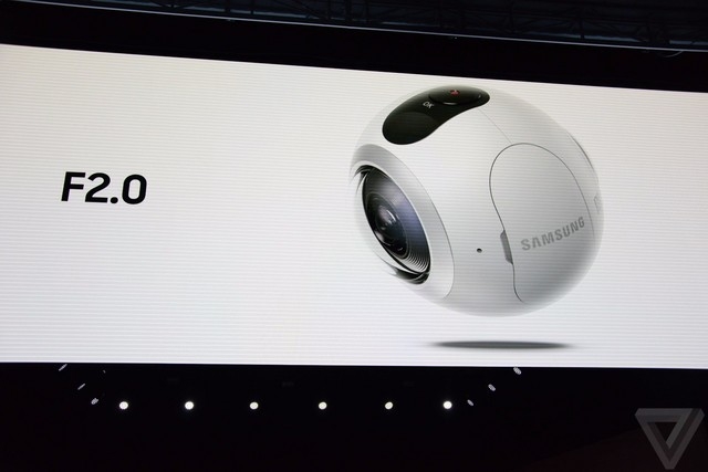 VR看展新时代 三星S7/S7 edge发布回顾