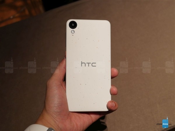略丑的个性设计 HTC Desire三新机上手