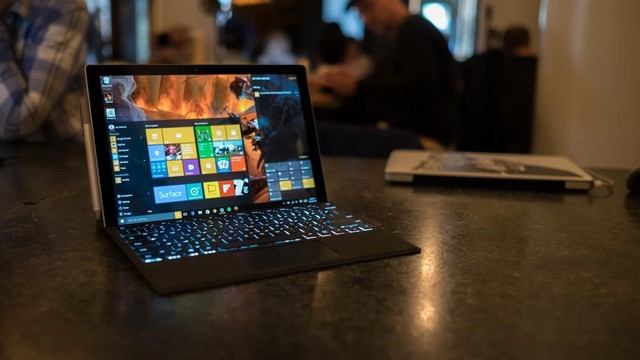 强力优化续航 Surface Pro 5或十月推出 