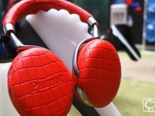 Parrot Zik 3耳机评测：舒适度有待改善