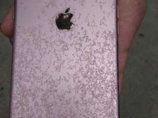 苹果iphone6s背面氧化掉漆怎么解决