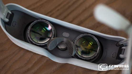 LG 360 VR：造型惊艳 整体使用体验较差
