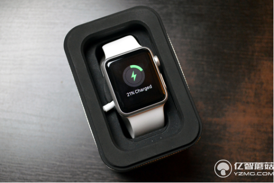 4款便携式Apple Watch充电器 解决你的充电烦恼 