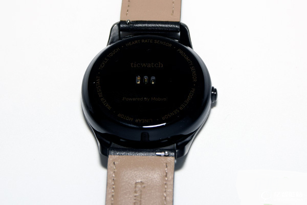 智能手表中的“异类” ticwatch2开箱体验