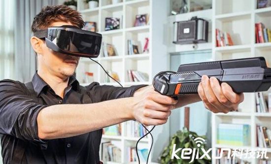 VR开启全新时代 颠覆互联网还要三步走