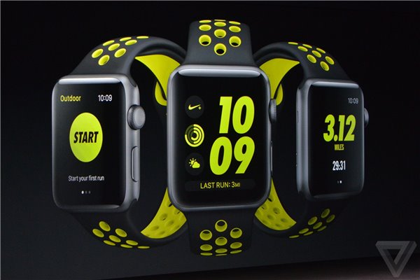 苹果Apple Watch Series 2发布：支持防水