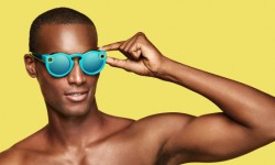 Spectacles智能太阳镜   能拍小视频的眼镜