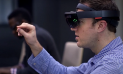 微软HoloLens在欧洲开放预购  11月份正式发货