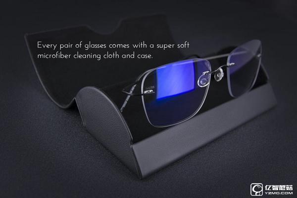 自动调节颜色和透明度的眼镜 耍酷护眼都用得上