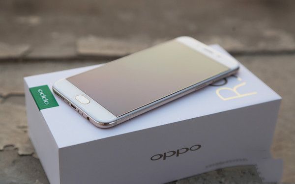 <a href=/tags/574-0.html target=_blank class=infotextkey>OPPO</a> R9s