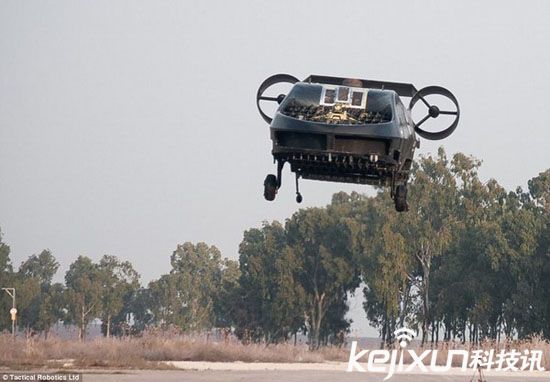 以色列军用无人机“鸬鹚” 重达一吨充当高空救护车