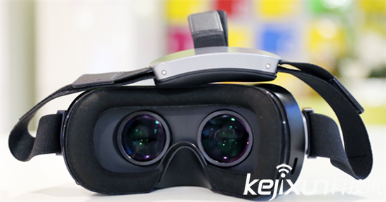 微鲸VR一体机：获新浪科技风云榜最佳AR/VR产品奖 