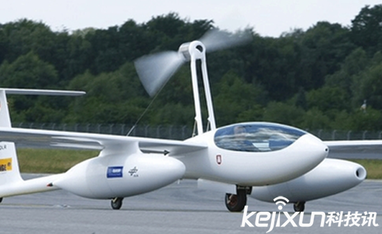 我国首架氢燃料电池飞机试飞成功 飞行全程零污染排放