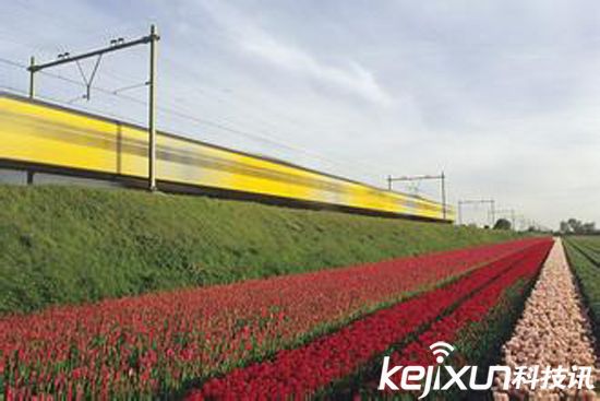 荷兰实现100%风能运行火车 “风车王国”名不虚传