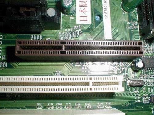 显卡PCI/AGP/PCI-E接口啥区别？看完秒懂