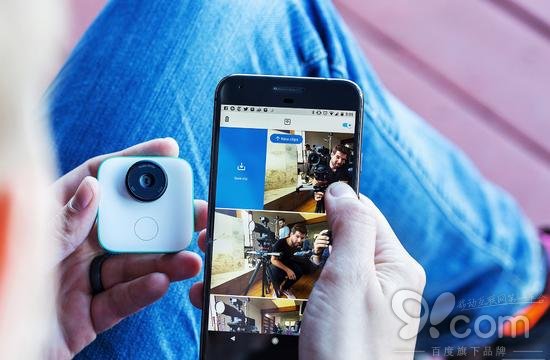 谷歌AI相机Clips上市：便携相机Clips帮你解决照片多数问题