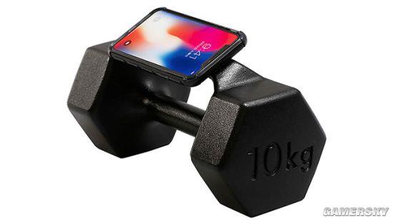 日本厂商推出健身iPhone手机壳 状如哑铃、重达10KG