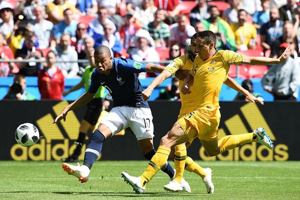 2018世界杯法国对澳大利亚视频重播 法国2-1澳大利亚视频回放