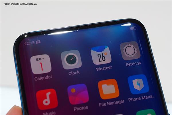 OPPO Find X开创外观新形态 设计浑然一体令人惊艳