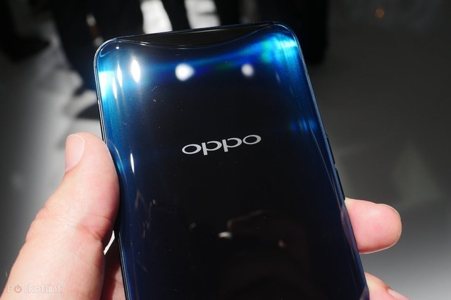 OPPO F9异形屏设计曝光 前所未有的“水滴刘海”屏！