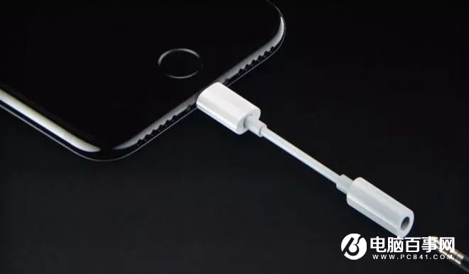 新iPhone双卡可能并不双待 MacBook Pro出现杂音