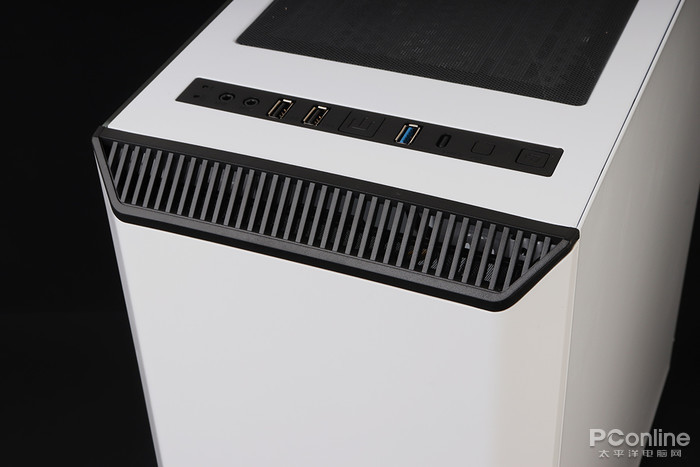 i7-8700配GTX1080游戏主机评测：次旗舰的游戏配置