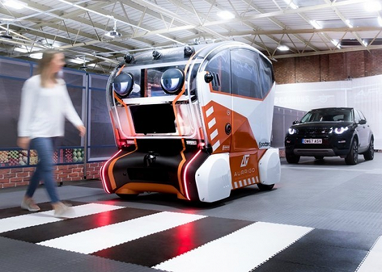 未来智能汽车的设计趋势：脱离人类拟人化