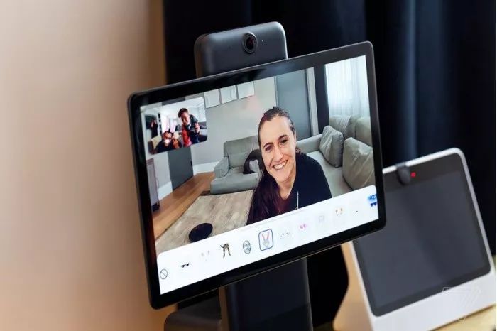 Facebook 研发摄像头配件，想把你电视也变成Portal视频聊天设备