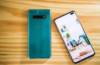 三星Galaxy S10系列动态AMOLED屏幕“领先技术，顶级体验”