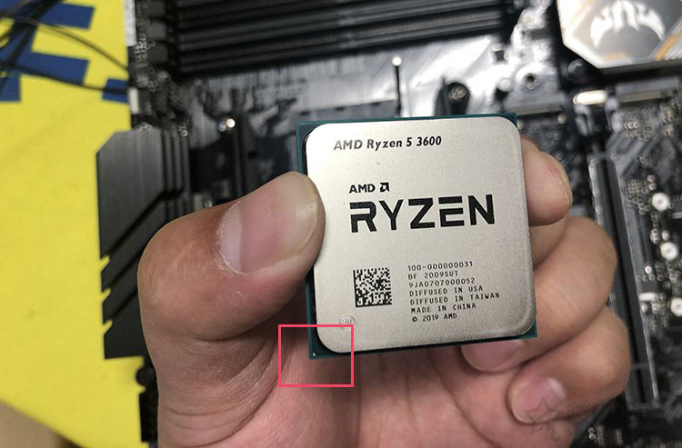 台式电脑CPU如何安装到主板上？intel和AMD CPU安装图解步骤教程