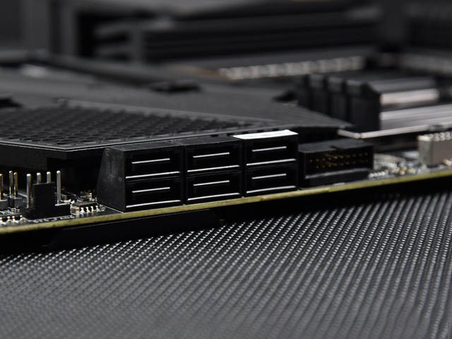 微星MPG Z590 ACE主板评测，微星MPG Z590 ACE主板怎么样？