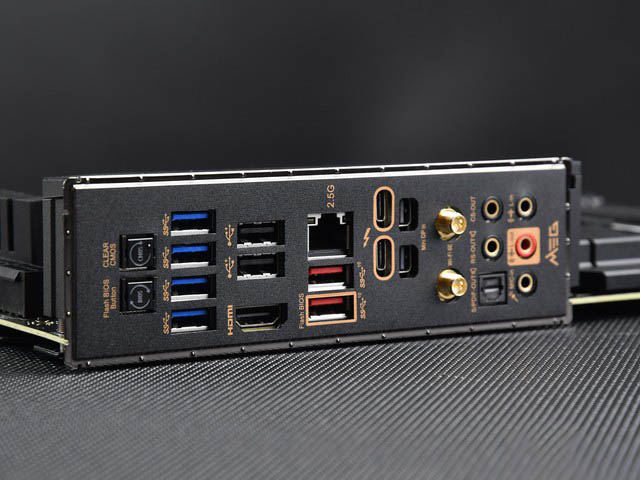 微星MPG Z590 ACE主板评测，微星MPG Z590 ACE主板怎么样？