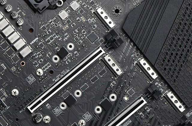 微星MPG Z590 ACE主板评测，微星MPG Z590 ACE主板怎么样？