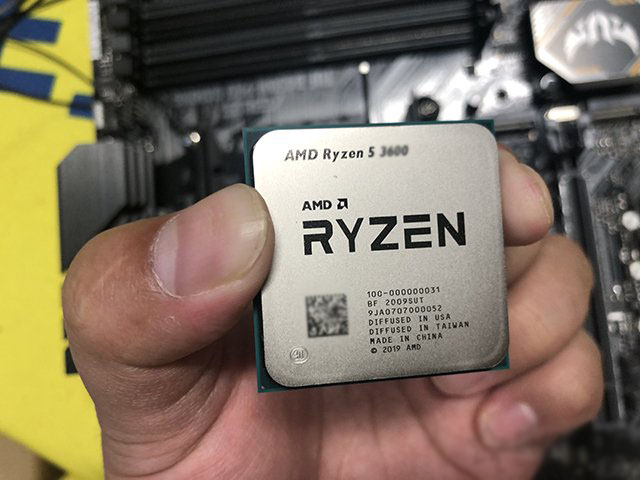 电脑处理器/CPU核数多和线程多的区别，哪个好？