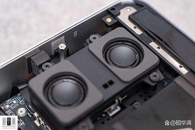 零刻GTi15 Ultra迷你主机拆解测评，重新定义迷你主机天花板