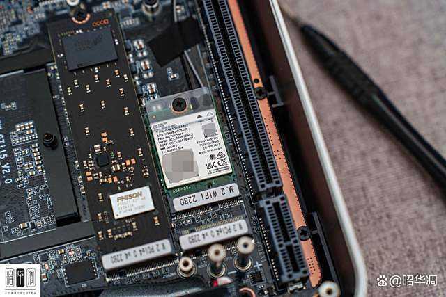 零刻GTi15 Ultra迷你主机拆解测评，重新定义迷你主机天花板