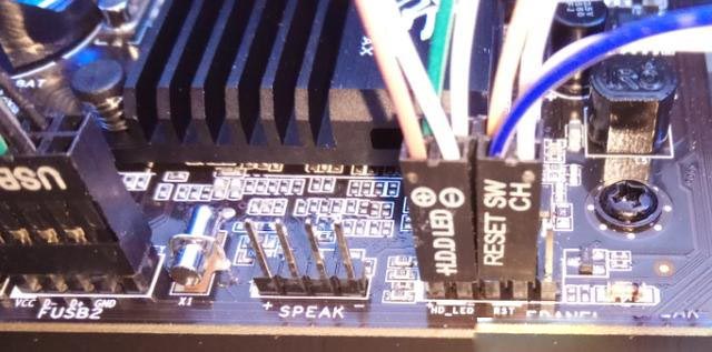 电脑机箱与主板跳线接法图解教程