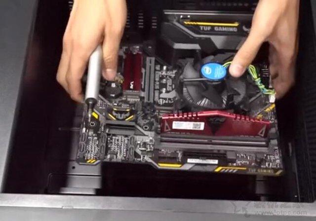 手把手教你组装电脑教程 小白DIY台式电脑装机指导全程图解