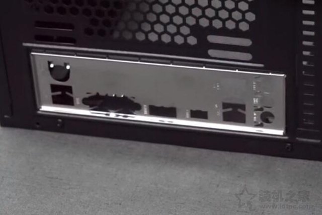 手把手教你组装电脑教程 小白DIY台式电脑装机指导全程图解