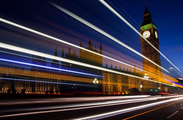 相机的对焦功能究竟怎么用 